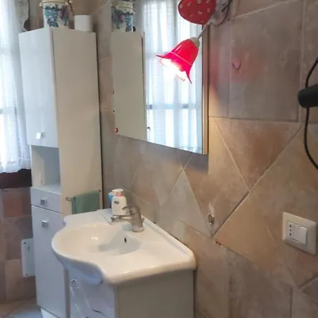 Проживание в семье Paraiso Sardo 1 Вилласимиус