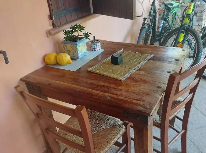 Quarto em Acomodações Particulares Paraiso Sardo 1 *